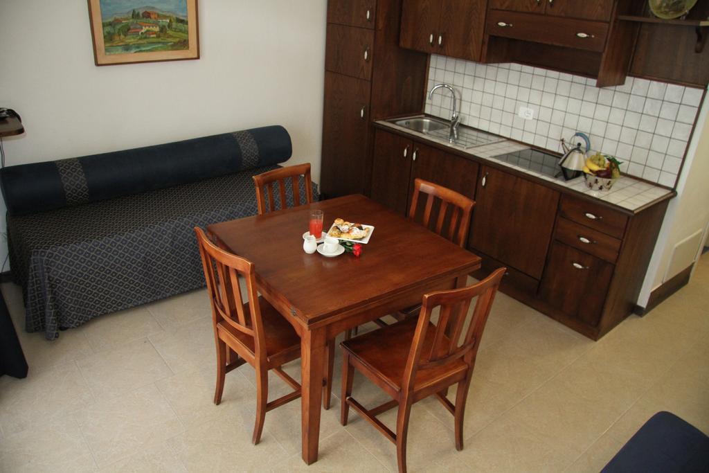 Residence I Due Pini マリーナ・ディ・グロッセート 部屋 写真